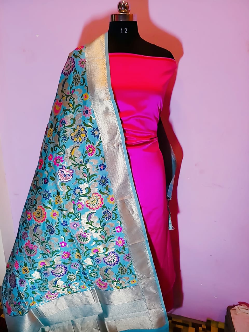 EXCLUSIVE BANARASI SILK SUIT