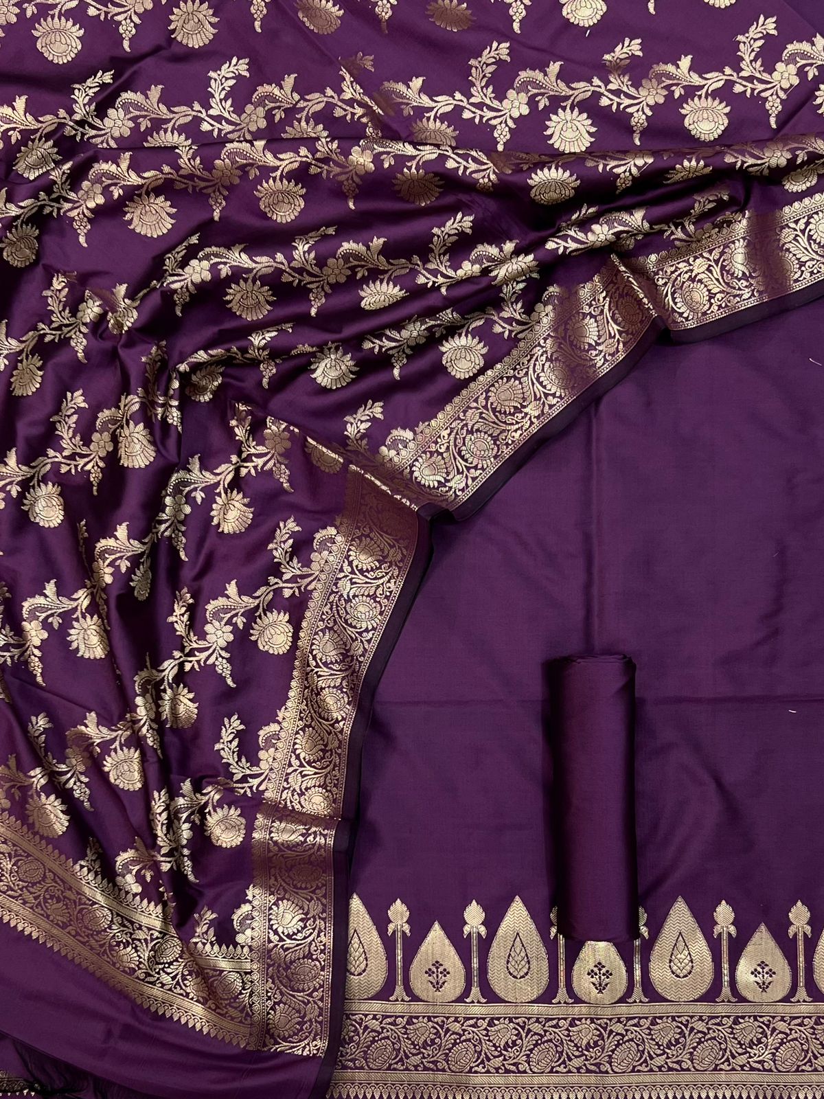 Banarasi Katan Silk - Image 8