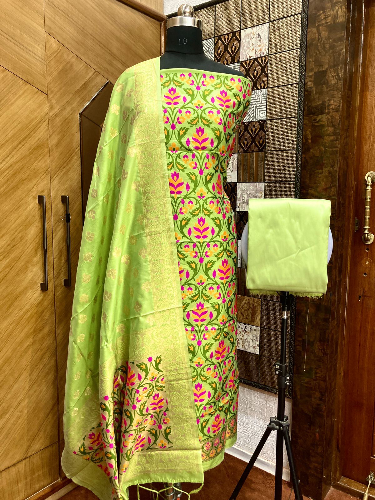 Banarasi Cotton Silk - Image 5